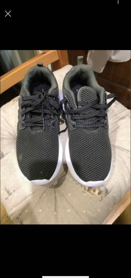 Photo of free Size 2 kids shoes (ME18) #2