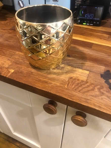 Photo of free Plant pot (ME18) #1