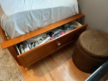 Photo of free Bed with mattress (Swan Terrace & Fort Hunt Rd) #2