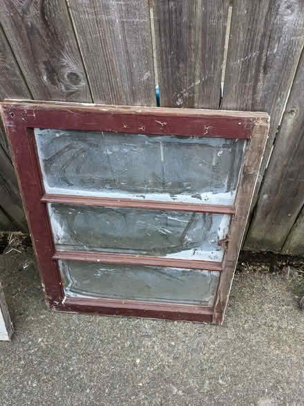Photo of free Single paned antique windows (West Seattle/White Center) #3