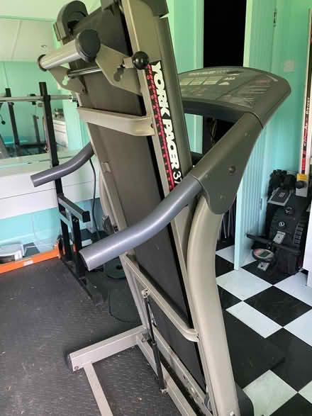 Photo of free Running machine (Sawbridgeworth) #3