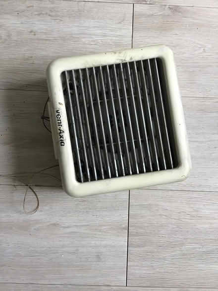 Photo of free Old extractor fan (Northwich) #1