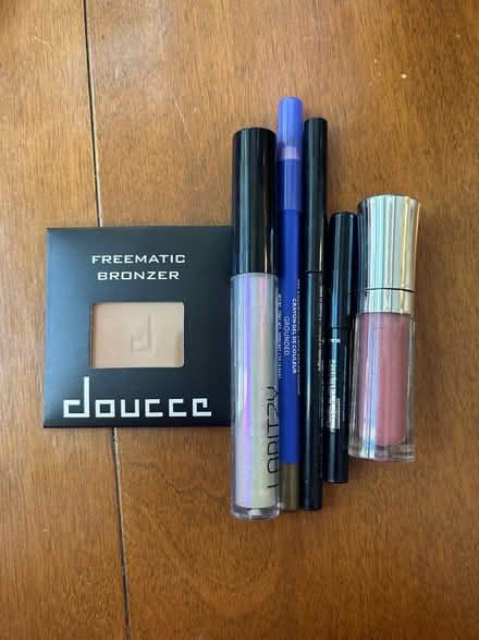 Photo of free USED makeup products (Rittenhouse) #3
