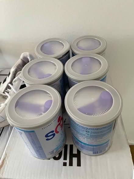 Photo of free SMA lactose free breast milk sub (SE16) #2
