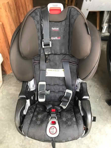 Photo of free Heavy-duty car seats (Southeast Huntsville) #1
