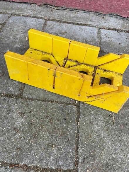 Photo of free Miter box (Earlysville - near Reservoir) #1