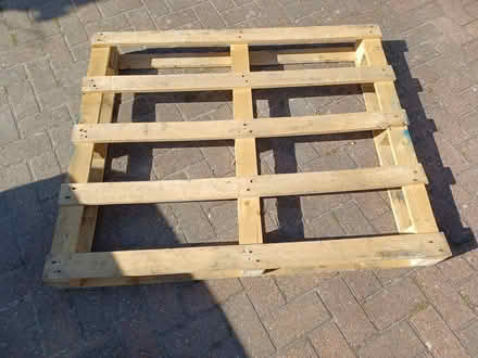 Photo of free Wooden Pallet (Hitchin SG4) #1