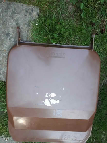 Photo of free Wheelie bin lid. Horsham (Horsham.) #1