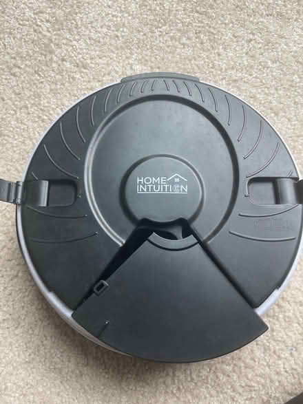 Photo of free Automatic pet feeder (Glendale) #1