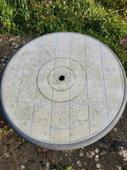 Photo of free Resin patio table (Hove, BN3) #2