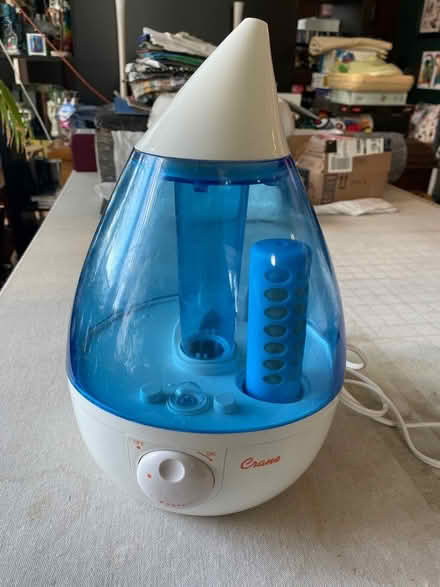 Photo of free Crane humidifier - cleaned (E. Cambridge/Northpoint/CX) #1