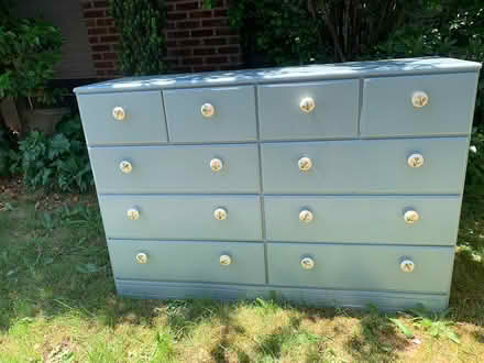 Photo of free Chest of Drawers (540 NE 84th St - Maple Leaf) #1