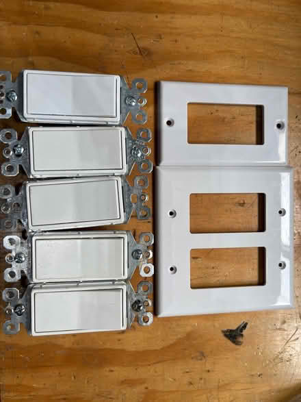 Photo of free Switches and plates (Washougal) #1