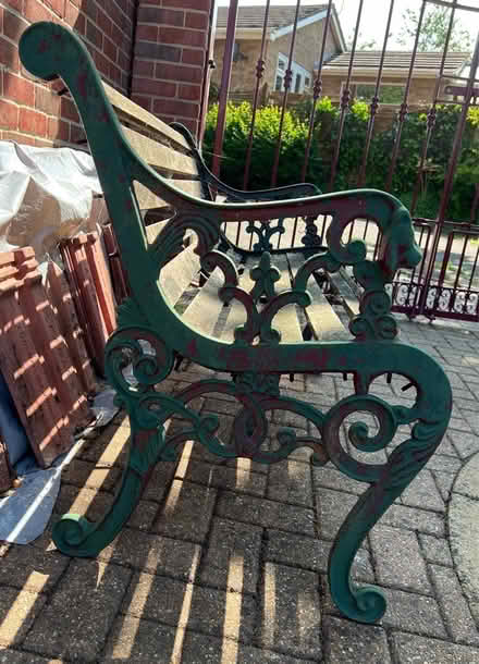 Photo of free Old Garden Bench (Fareham PO15) #2