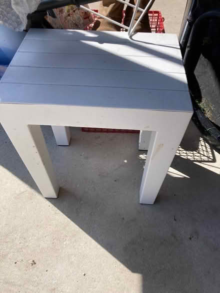 Photo of free Table (Chippenham SN15) #1