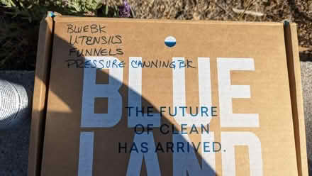 Photo of free Curb alert - 65 Alta Vista Way (near San Rafael high school) #4