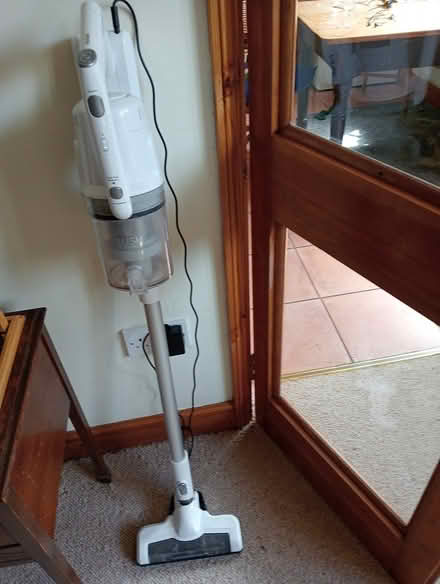 Photo of free Bush cordless vacuum,not working (Madley, Hereford) #1