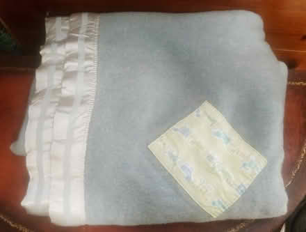 Photo of free Light wool Blanket (Watertown) #1