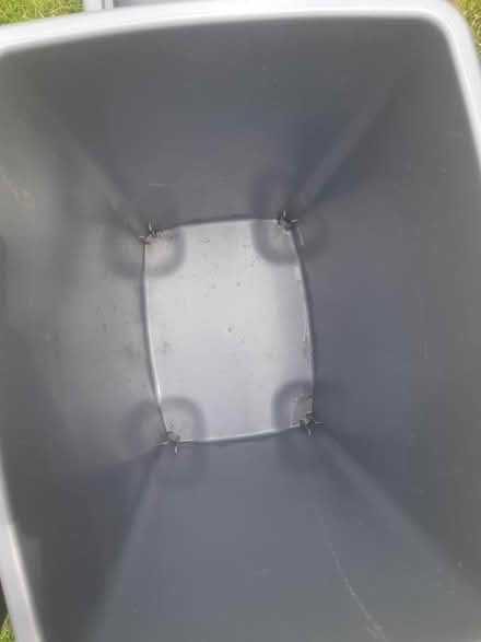 Photo of free Bin (kitchen swing bin) (SN15) #3