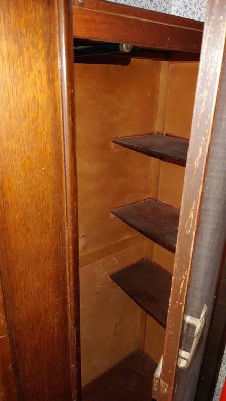 Photo of free Vintage wooden wardrobe CV109DE (Nuneaton) #2