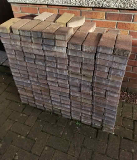 Photo of Monoblocks/bricks (G51 Cessnock) #1