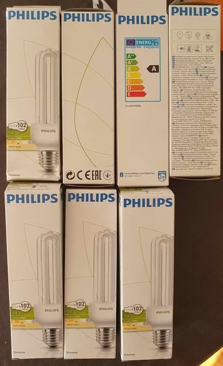 Photo of free 7 Philips compact fluorescent bulbs (Levens LA8) #1