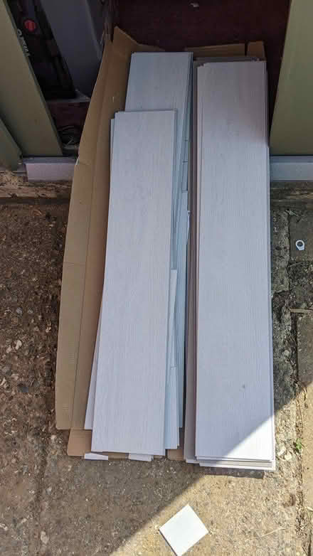 Photo of free Vinyl click planks (RG21) #1