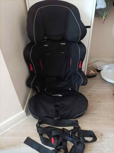Photo of free Kid's car seat (Bishop's Tachbrook CV33) #1