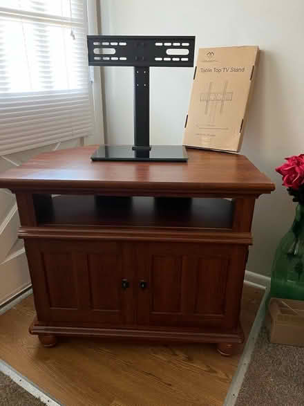 Photo of free TV Cabinet w/ flat screen stand (Pitman) #1