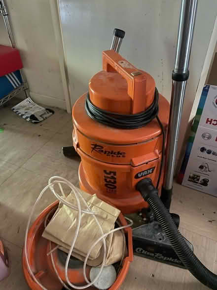 Photo of free Vax wet and dry hoover (Peartree Bridge) #1