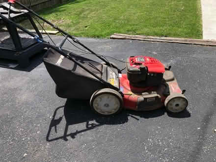 Photo of free Lawn mower - DOES NOT RUN (Oak Lawn) #2