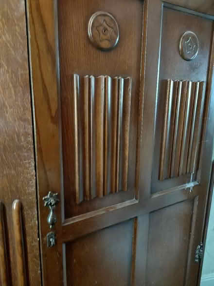 Photo of free Arts n Crafts Style Singe Wardrobe (B68 Oldbury) #3