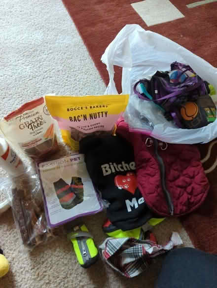 Photo of free Pet accessories (Mitchellville) #1