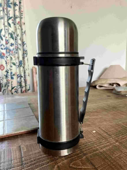 Photo of free flask (Staveley LA8) #1