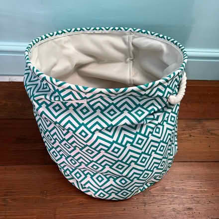 Photo of free Laundry bin (Kemp st) #1