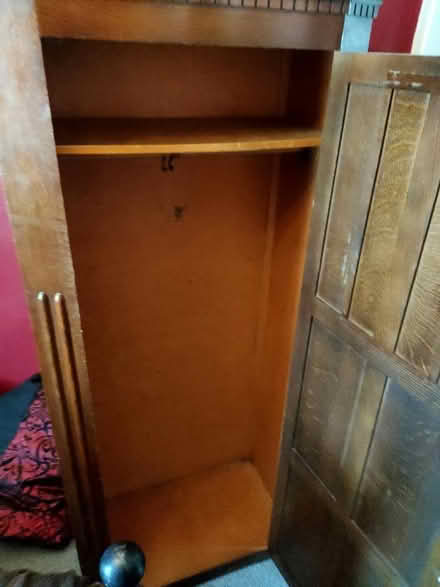 Photo of free Arts n Crafts Style Singe Wardrobe (B68 Oldbury) #2