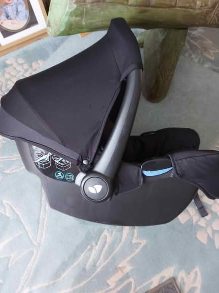 Photo of free Car/carry seat (harborne) #1