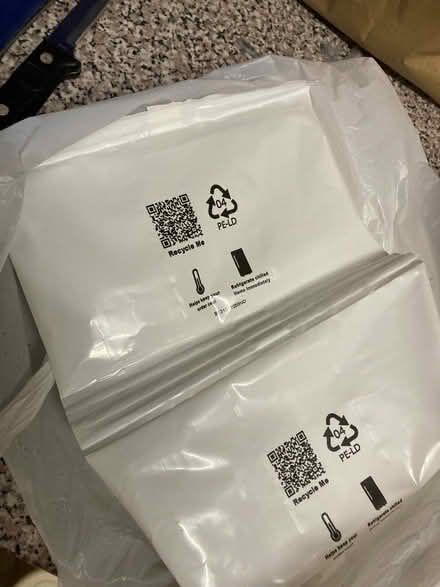 Photo of free 25 ice packs (ME8) #2