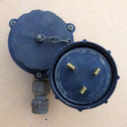 Photo of free 13 Amp Weatherprooof Socket (Abingdon, OX14) #3