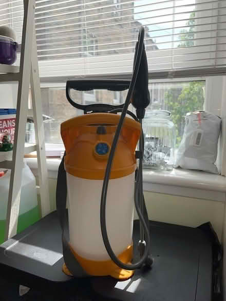 Photo of free Hozelock pressure sprayer (Glasgow G42) #1