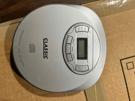 Photo of free Cd player (Silver Spring) #2