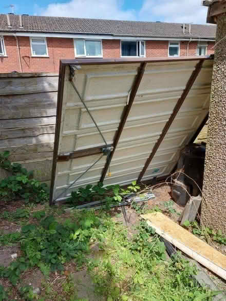 Photo of free Garage door (Radcliffe M26) #2