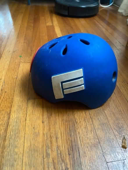 Photo of free Kids helmet (Korea town) #1