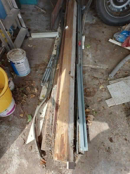 Photo of free Garage door (Radcliffe M26) #1