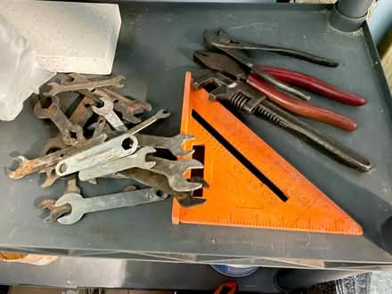 Photo of free Some tools (20882, Laytonsville) #1