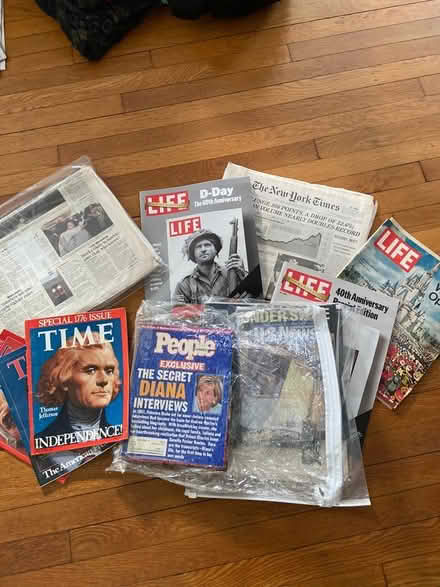 Photo of free Newspapers and magazines (Leonia) #1