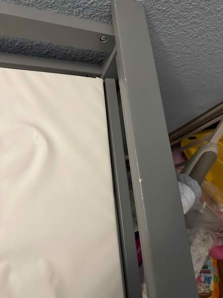 Photo of free Gray changing table (villa mira condominiums) #4