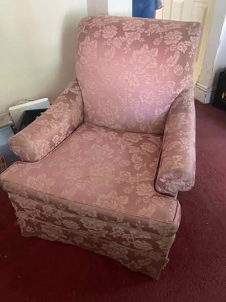 Photo of free Easy chair (White Plains) #1