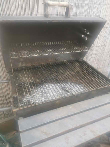Photo of free Bbq (Thamesmead, SE28) #2