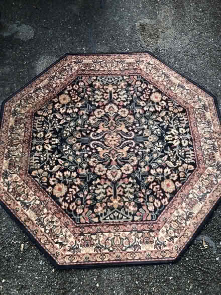 Photo of free 2 Rugs (Mount Vernon, VA) #2